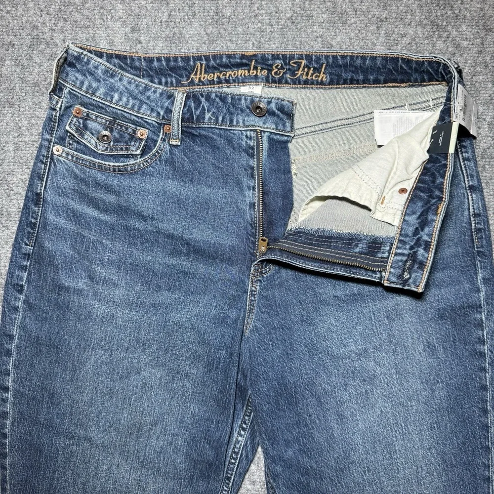 NWT‎ Abercrombie & Fitch Curve Love High Rise Bootcut Jean 32x33 Jeans Sz 32L